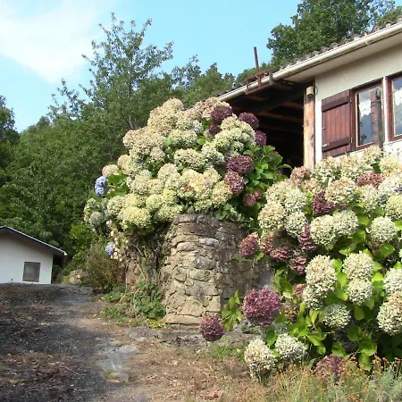 Chalet Discret, Apaisant, Calme Entre Et Montagne, Thermalisme