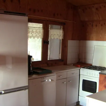 Discret, Apaisant, Calme Entre Et Montagne, Thermalisme Alpstuga *