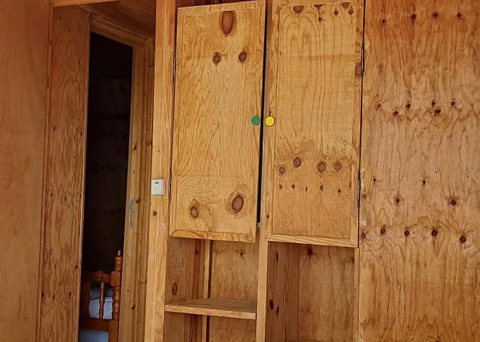 Discret, Apaisant, Calme Entre Et Montagne, Thermalisme Chalet