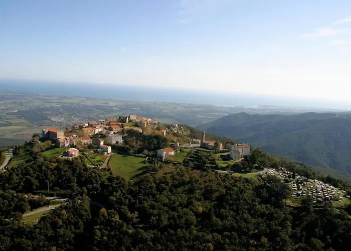 Discret, Apaisant, Calme Entre Et Montagne, Thermalisme